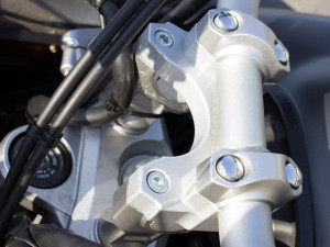 Réhausseur de guidon HeliBars® pour Yamaha Super Ténéré à partir de 2014